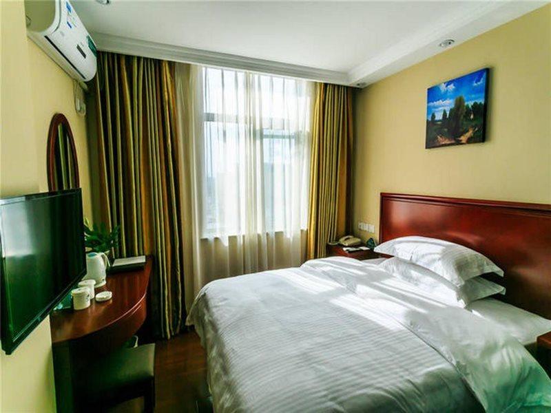 Greentree Inn Beijing Changping District Nankou Town Train Station Shell Hotel Exterior photo
